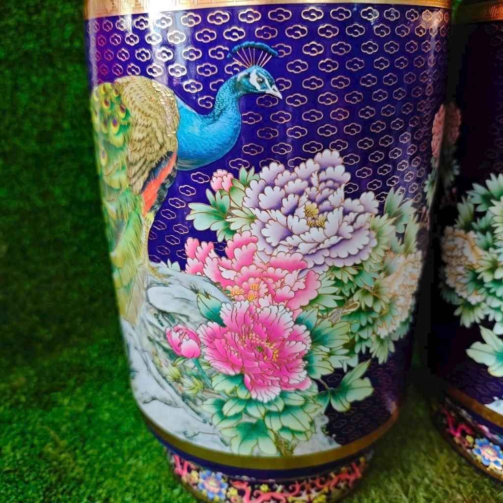  Cặp Lục Bình Gốm Sứ Họa Tiết Chim Công Và Hoa Mẫu Đơn BKCECN-9443 