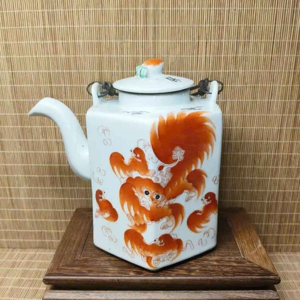  Ấm Trà Gốm Sứ Cổ Họa Tiết Linh Thú BKCECN-9464 