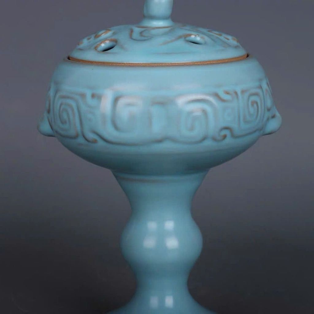  Lư Xông Trầm Gốm Sứ Men Xanh Thiên Thanh Cổ Điển BKCECN-9899 