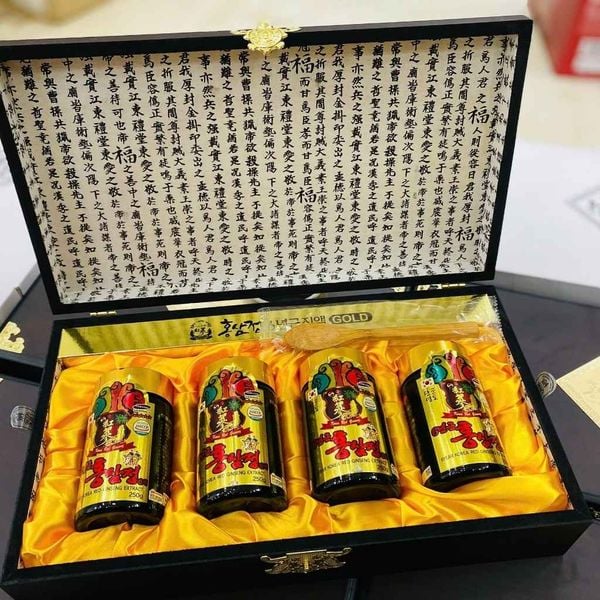 Cao Hồng Sâm Hộp Gỗ Kanghwa 4 Lọ BKHEKR-9449 