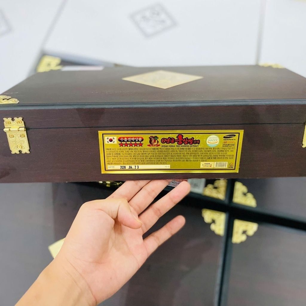  Cao Hồng Sâm Hộp Gỗ Kanghwa 4 Lọ BKHEKR-9449 