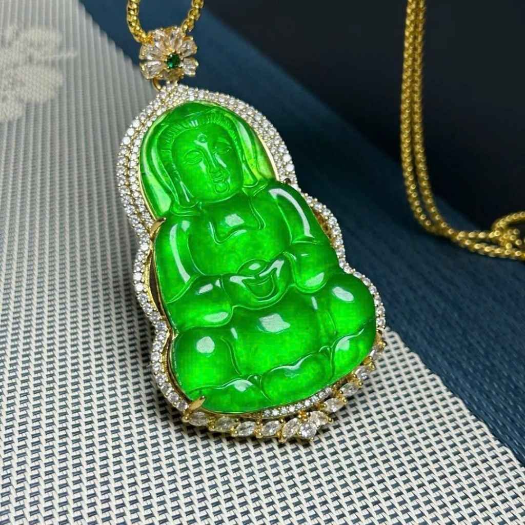  Mặt dây chuyền Quan Âm ngọc lục bảo BKJECN-9304 