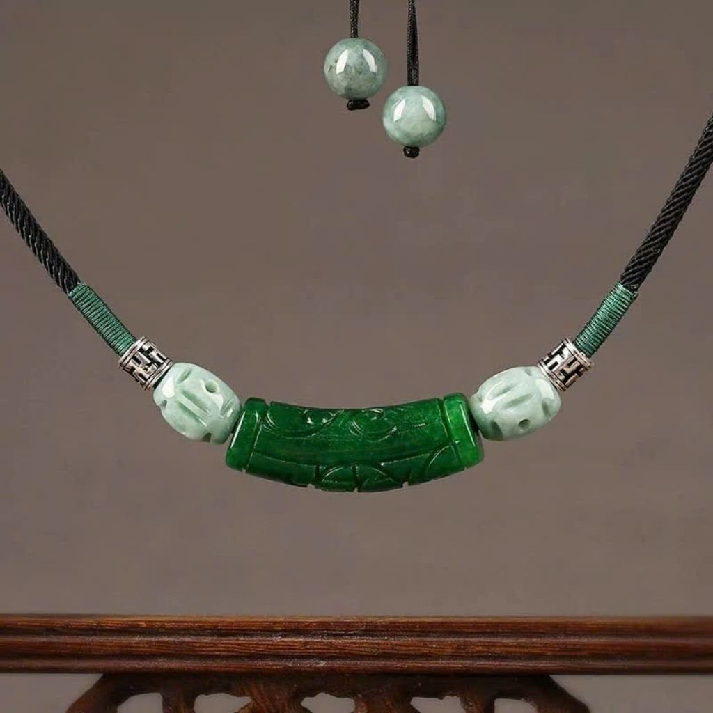  Dây Chuyền Ngọc Bích chạm khắc Thủ Công BKJECN-9308 