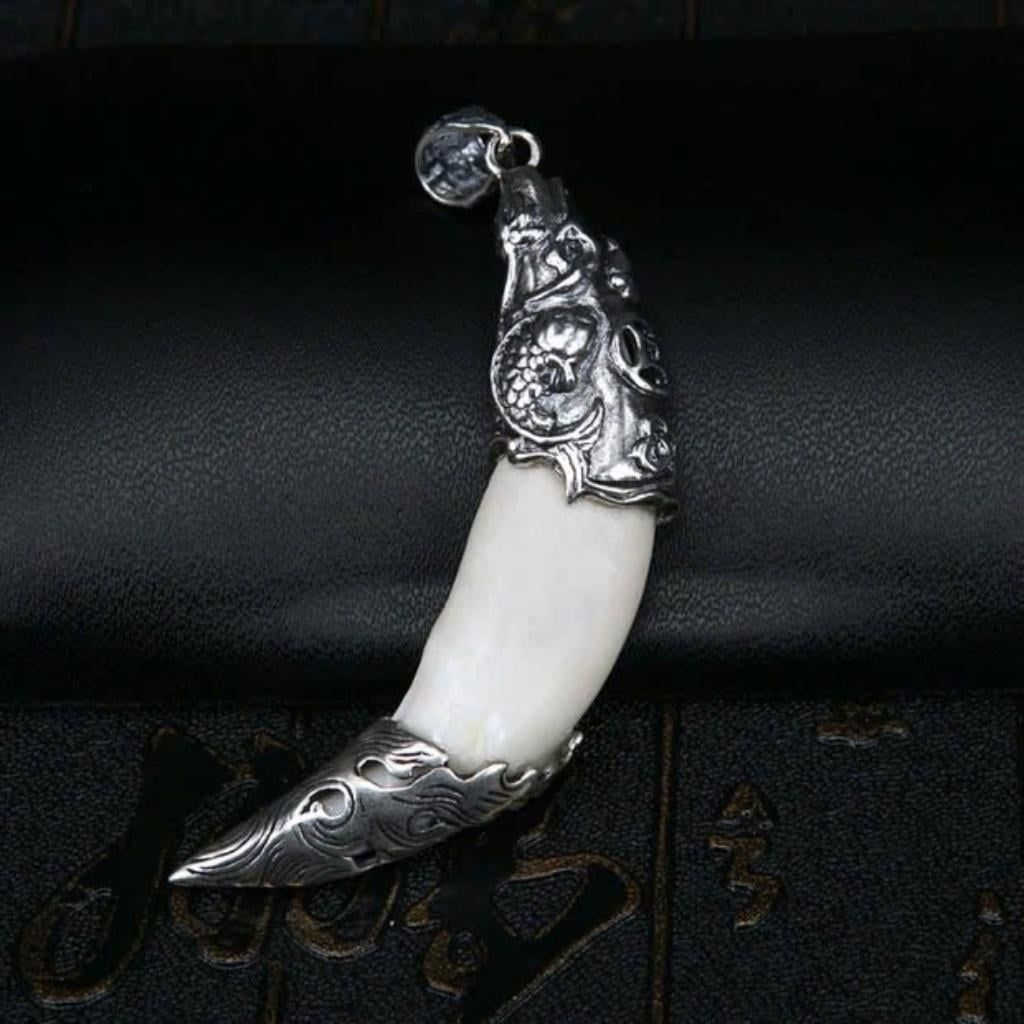  Dây Chuyền Nanh Sói Bọc Bạc Nam Tính BKJECN-9345 