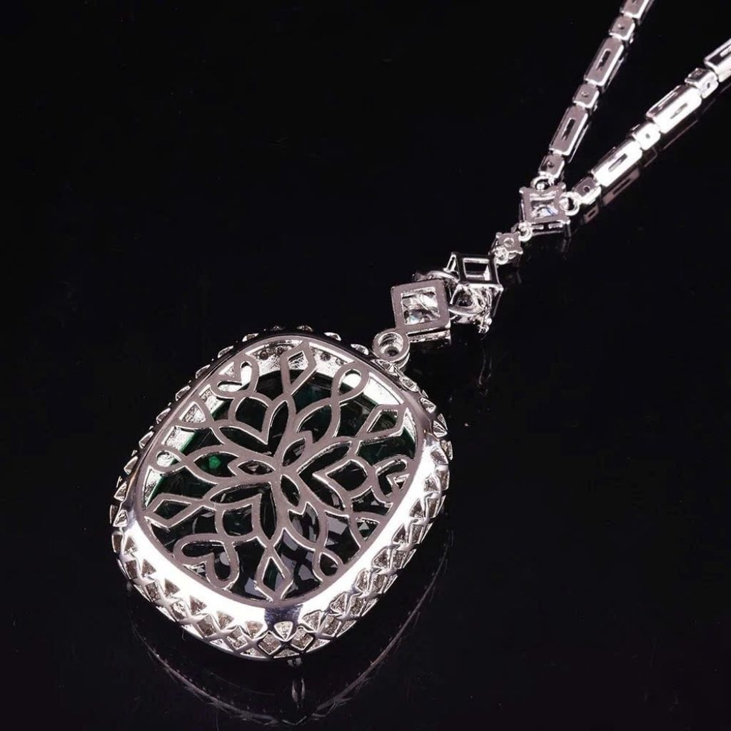  Mặt dây chuyền đính đá xanh lục  BKJECN-9348 