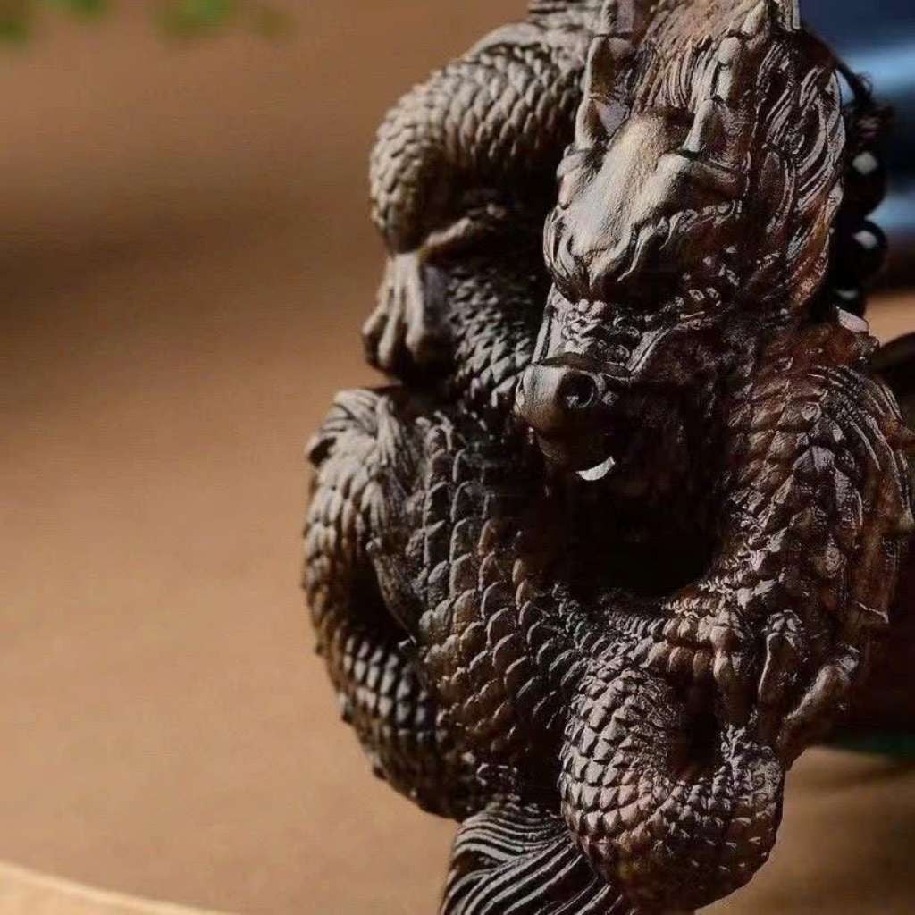  Mặt Dây Chuyền Trầm Hương Rồng Cuốn Phong Thủy Cao Cấp BKJECN-9410 