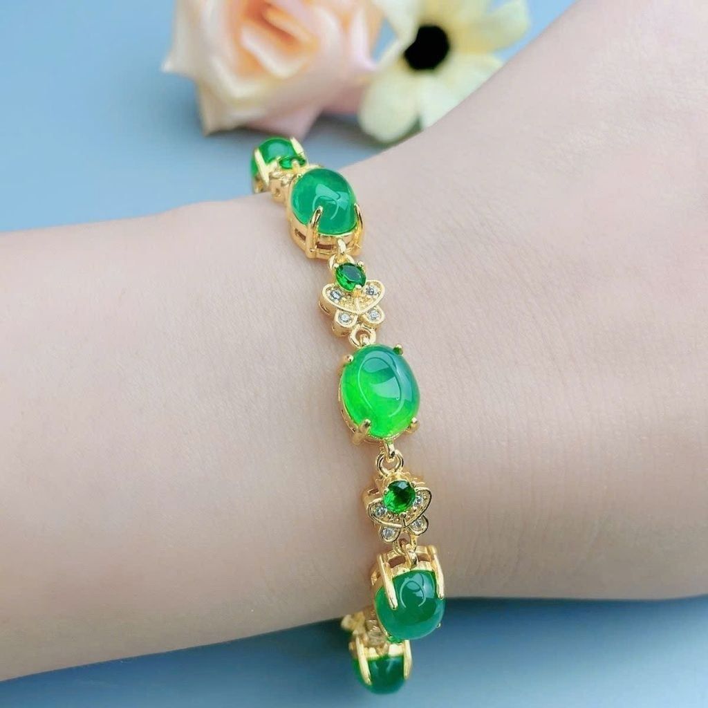  Vòng Tay Ngọc Bích Màu Xanh Rêu Thanh Lịch BKJECN-9454 