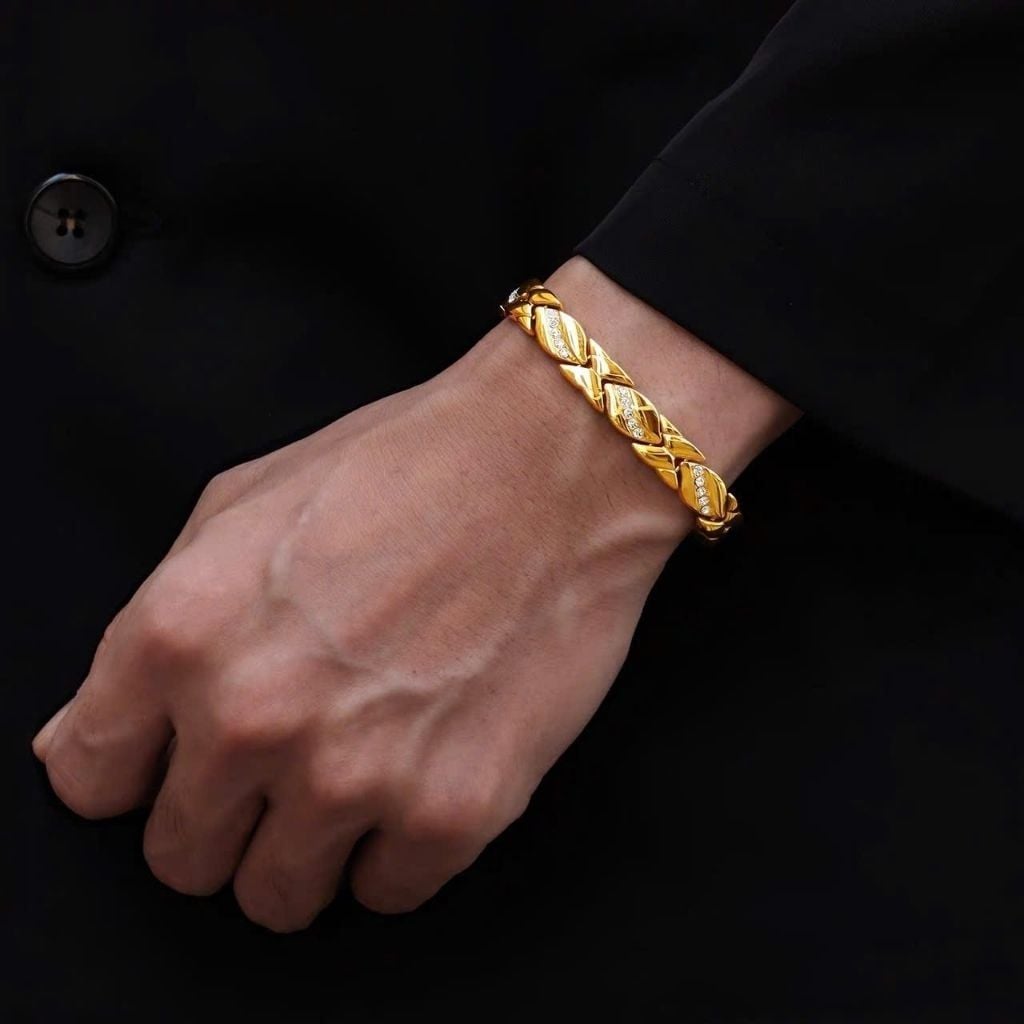  Vòng Tay Nam Titan Mạ Vàng 18K Đính Đá Lấp Lánh BKJECN-9537 