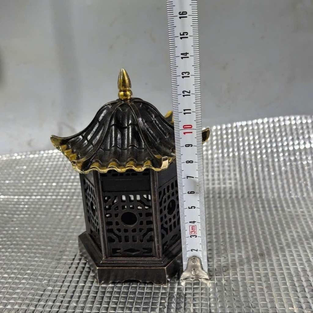  Lư Xông Trầm Đồng Dáng Lâu Đài Cổ Kính BKMECN-10085 