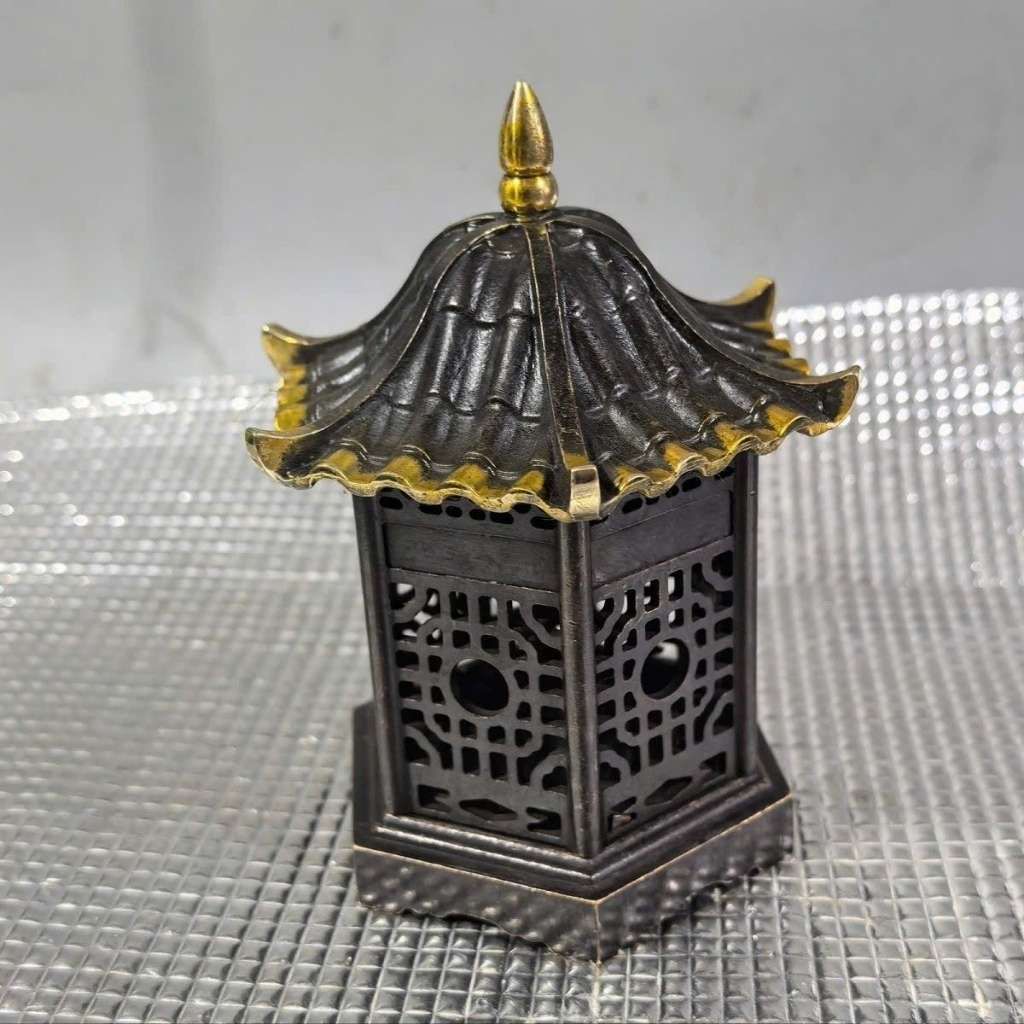  Lư Xông Trầm Đồng Dáng Lâu Đài Cổ Kính BKMECN-10085 