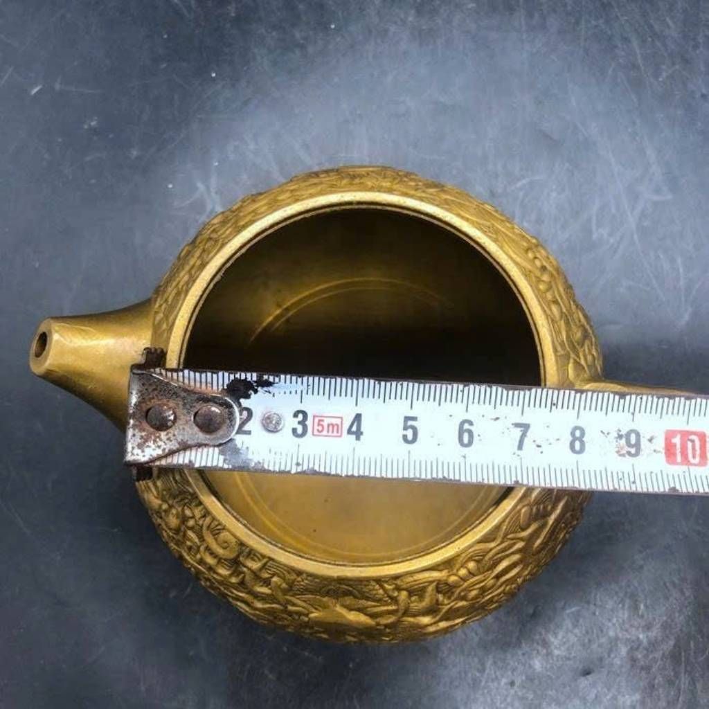  Ấm trà đồng vàng chạm nổi Vân Long triện chữ cổ BKMECN-10087 
