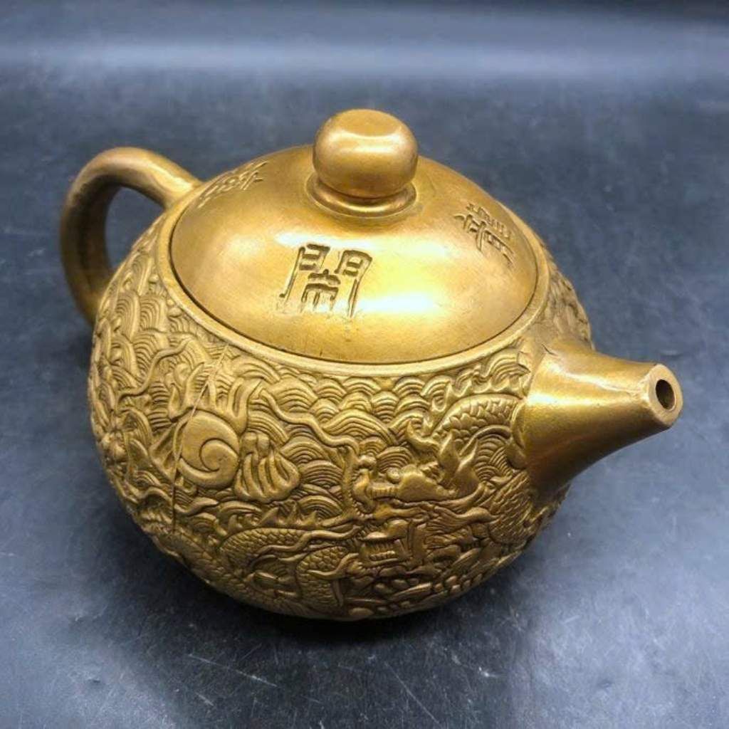  Ấm trà đồng vàng chạm nổi Vân Long triện chữ cổ BKMECN-10087 