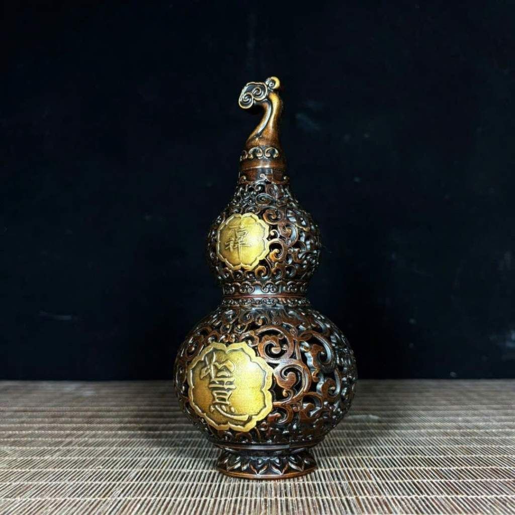  Hồ Lô Xông Trầm Bằng Đồng Chạm Thủng Khảm Chữ Triện Dát Vàng BKMECN-10239 
