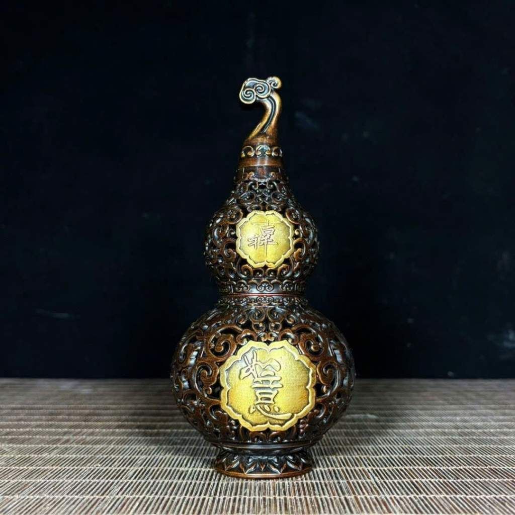  Hồ Lô Xông Trầm Bằng Đồng Chạm Thủng Khảm Chữ Triện Dát Vàng BKMECN-10239 