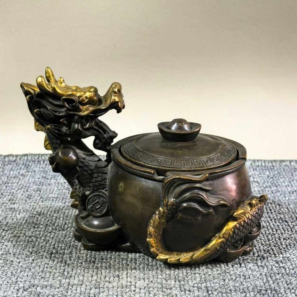  Gạt Tàn Rồng Ôm Hũ Tiền Bằng Đồng Phong Thủy BKMECN-10242 