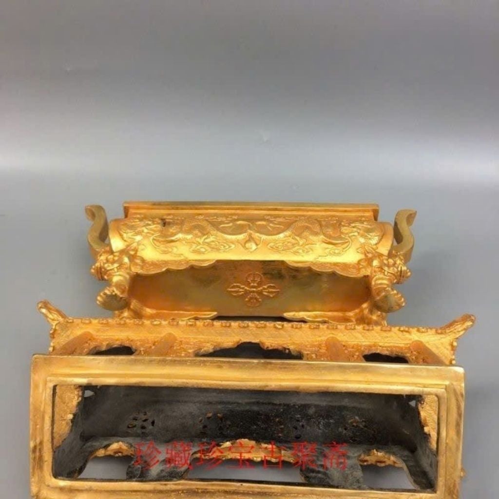  Lư xông trầm bằng đồng dát vàng dáng lầu cổ uy nghiêm BKMECN-10249 