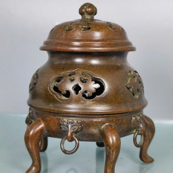  Lư Xông Trầm Đồng Đỏ Giả Cổ Dáng Chân Quỳ Họa Tiết Cổ BKMECN-10365 