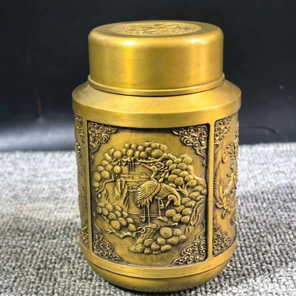  Hũ Trà Bằng Đồng Vàng Dáng Trụ Khắc Phù Điêu Tứ Linh BKMECN-10398 