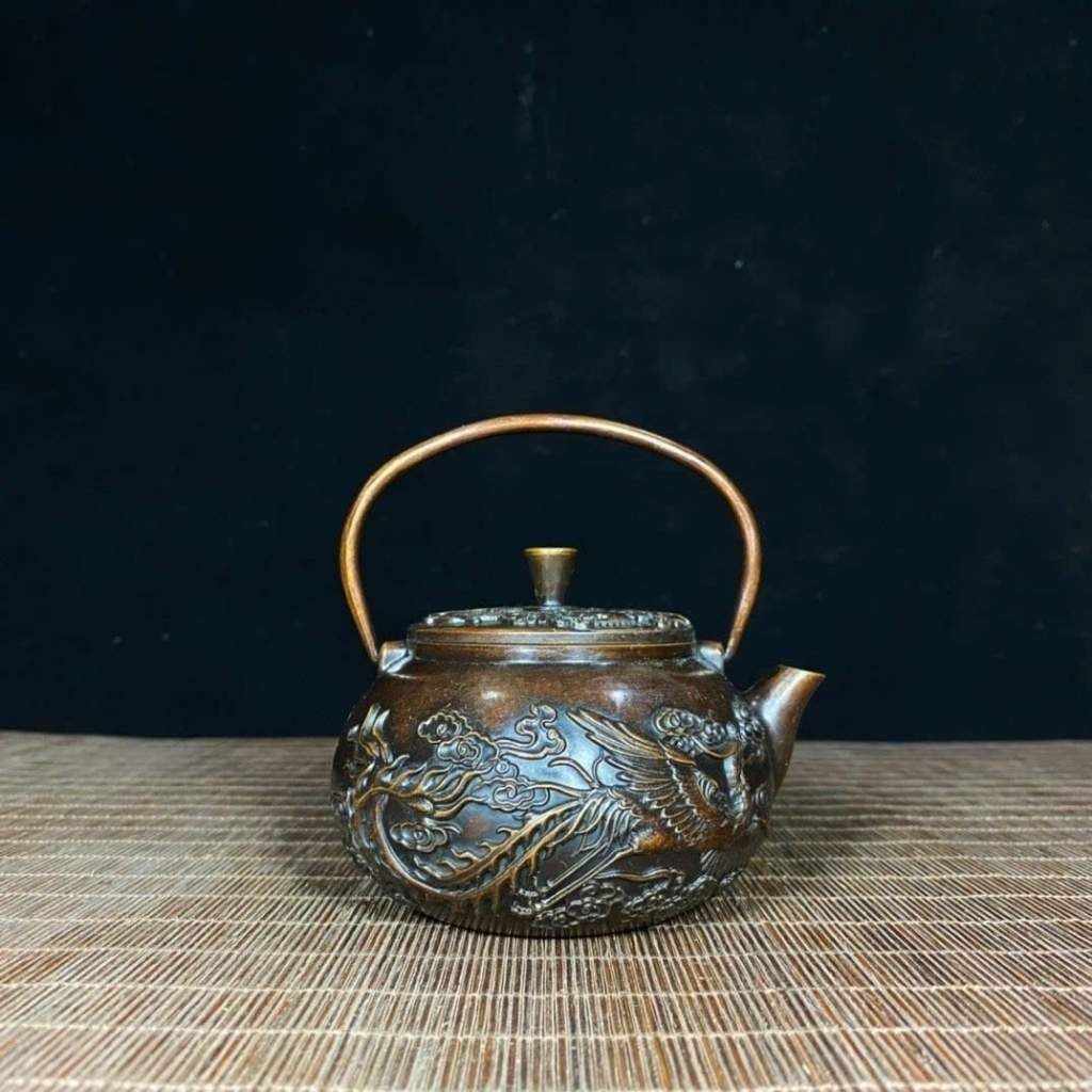  Ấm Trà Đồng Quai Xách Chạm Nổi Hoàng Long Vờn Mây BKMECN-10401 
