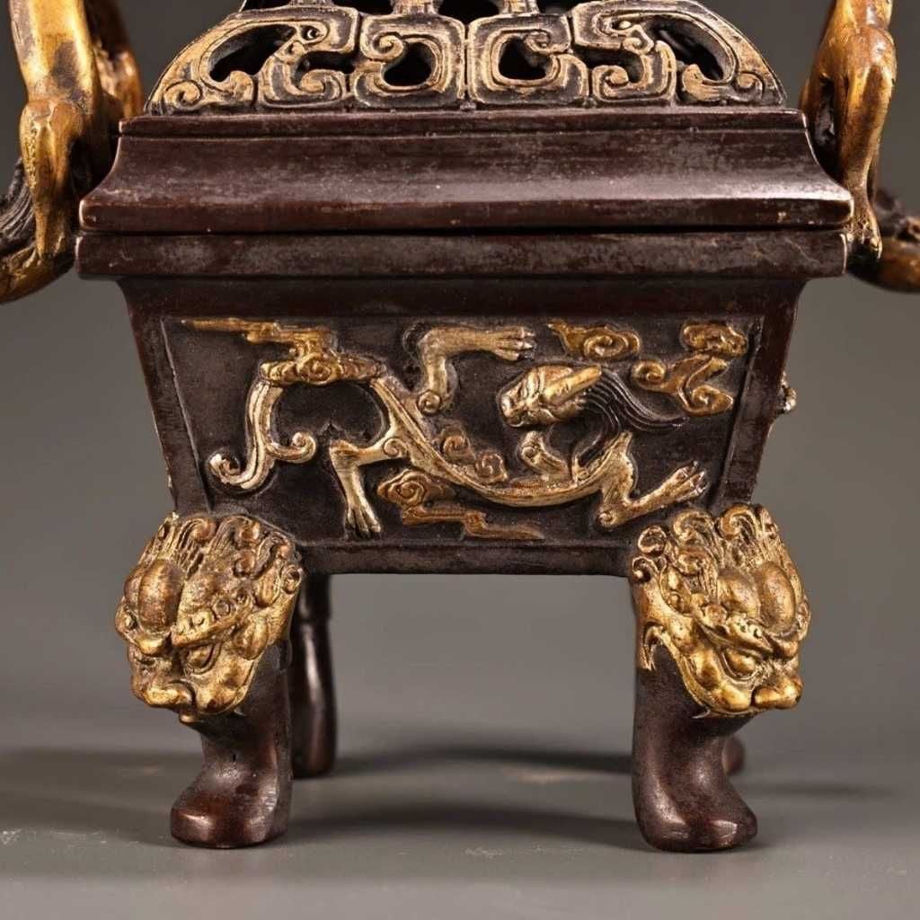  Lư Đốt Trầm Bằng Đồng Hun Cổ Dáng Vuông Đỉnh Nghê Điểm Vàng BKMECN-10429 