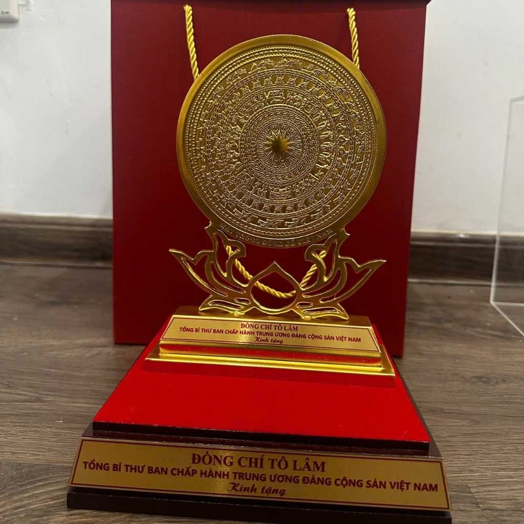  Mặt Trống Đồng in Tổng Bí Thư Tô Lâm làm quà tặng BKMEVN-9759 