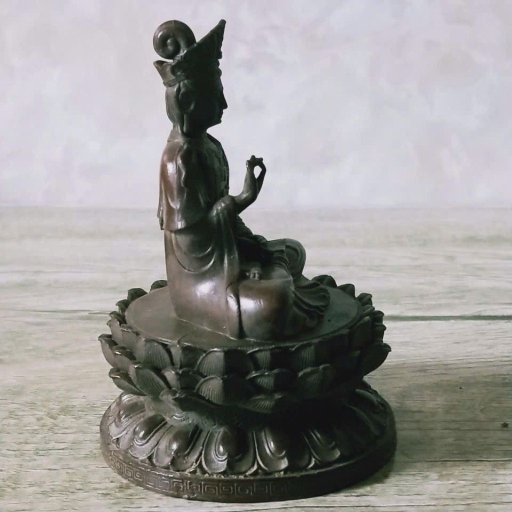  Tượng Phật Quan Âm Bồ Tát Ngồi Đài Sen Bằng Đồng BKMECN-9790 