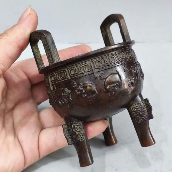 Lư Xông Trầm Đồng Tam Túc Chạm Linh Vật BKMECN-9968 