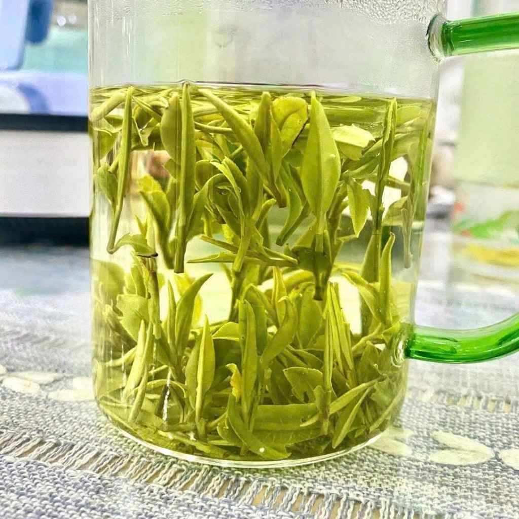  Hộp Trà Long Tỉnh Trà Rồng Cao Cấp BKNHVN-9028 