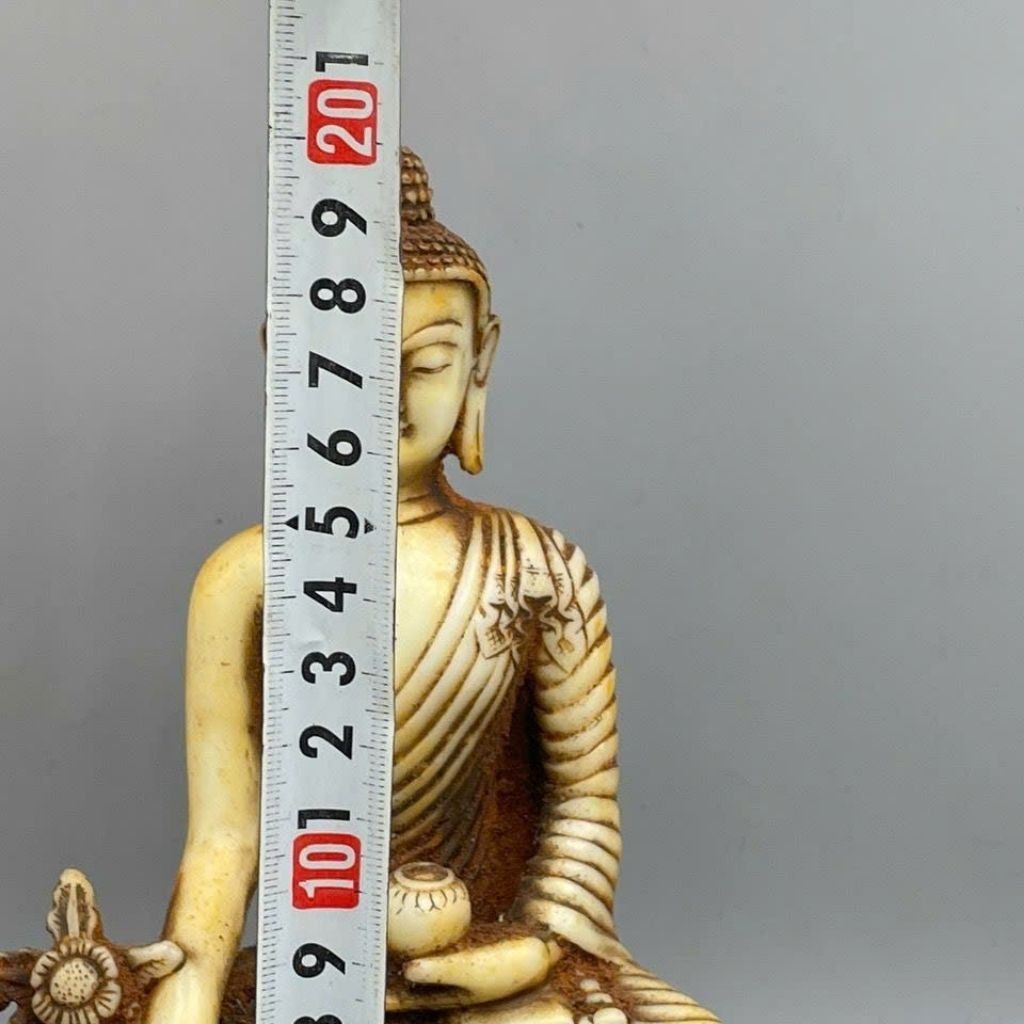  Tượng Phật Thích Ca Mâu Ni Ngồi Kiết Già Trên Đài Sen BKSTCN-9488 