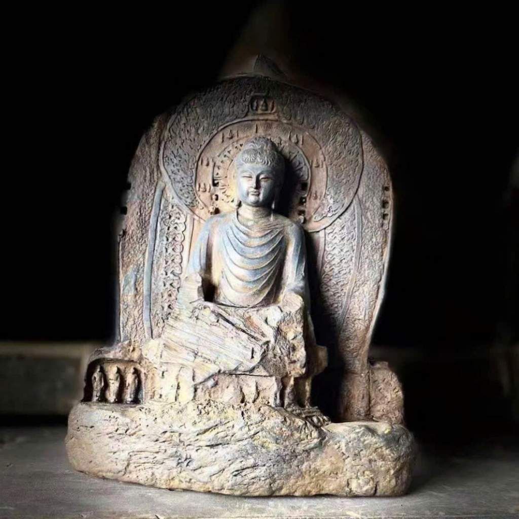  Tượng Phật Quan Âm Bằng Đá Cổ Cao 18cm BKSTCN-9584 