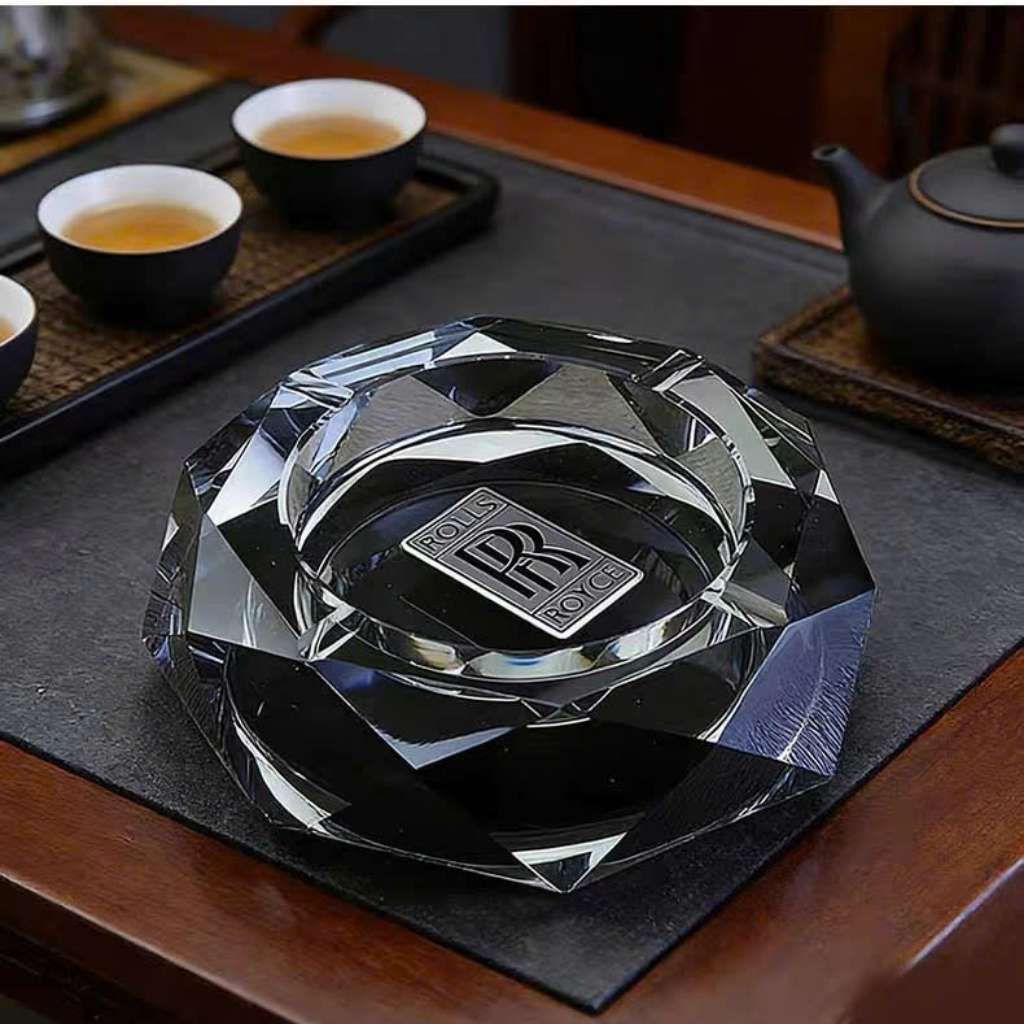  Gạt Tàn Pha Lê Khối Cắt Kim Cương Logo Rolls-Royce Cao Cấp BKSTCN-9668 