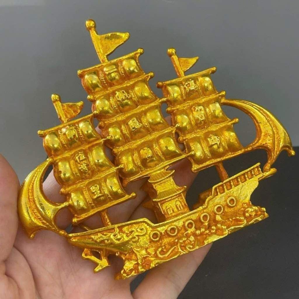  Mô Hình Thuyền Buồm Thuận Buồm Xuôi Gió Bằng Đồng Mạ Vàng BKMECN-10388 