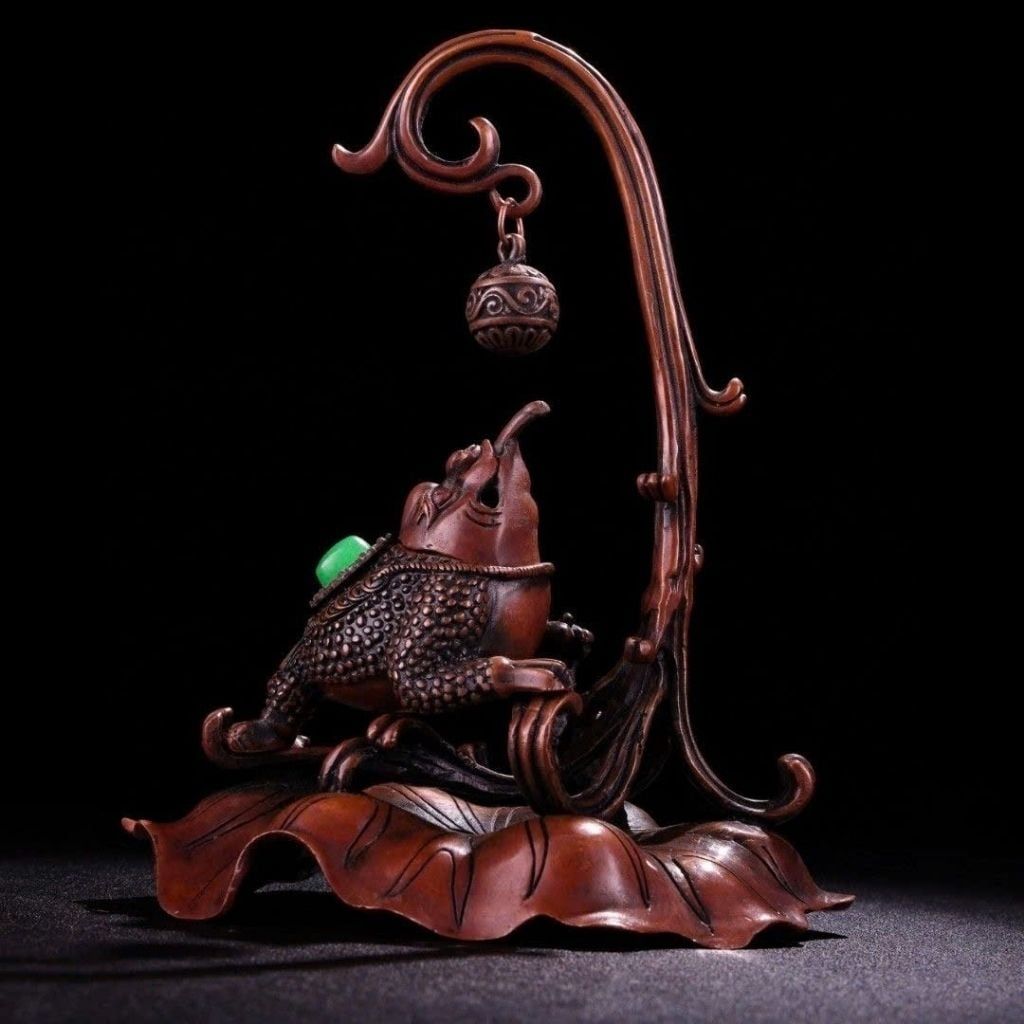  Xông Trầm Thiềm Thừ Khảm Ngọc Lục Bảo  BKWOCN-9302 