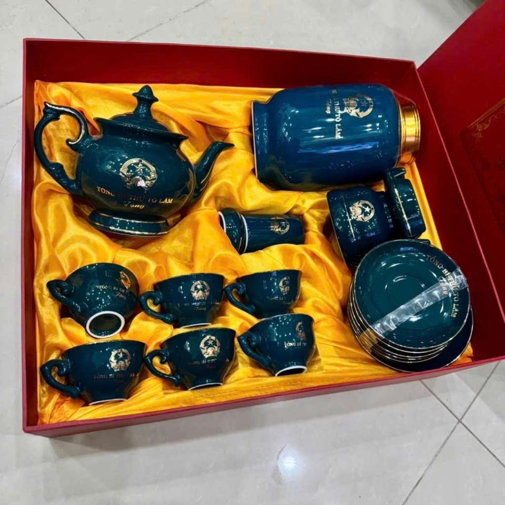  Bộ ấm chén in Tổng Bí Thư Tô Lâm gốm sứ Bát Tràng BKCEVN-10251 