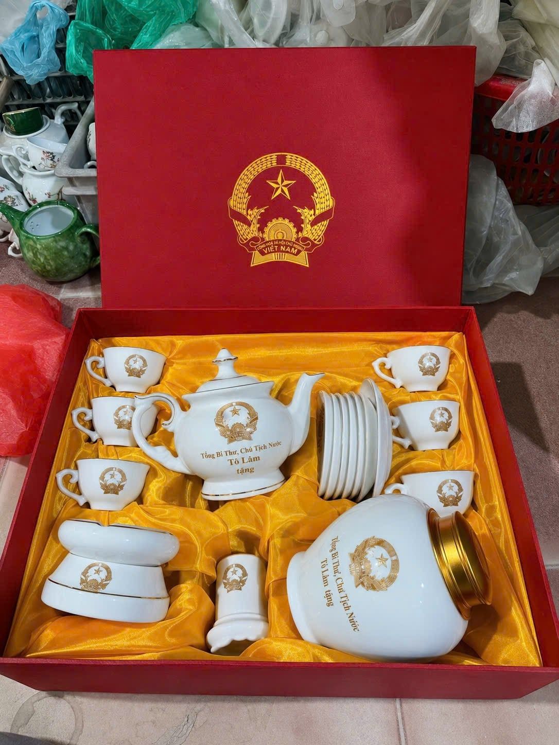  Sẵn Full Set Kèm Lọ Tăm và hộp trà mẫu quà Tặng Bác Lâm BKCECN-10595 