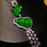  Dây chuyền mặt hồ lô đá Chalcedony xanh hoàng gia (độ trong suốt cao - Cao Băng Đế Vương Lục) dáng tua rua, bọc bạc 925 