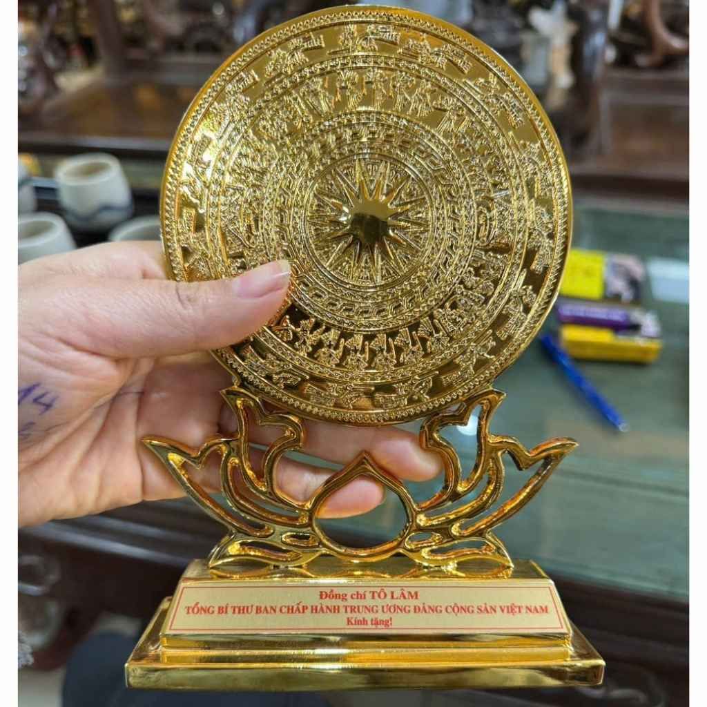  Mặt trống đồng trang trí in Tổng Bí Thư Tô Lâm BKMECN-9709 