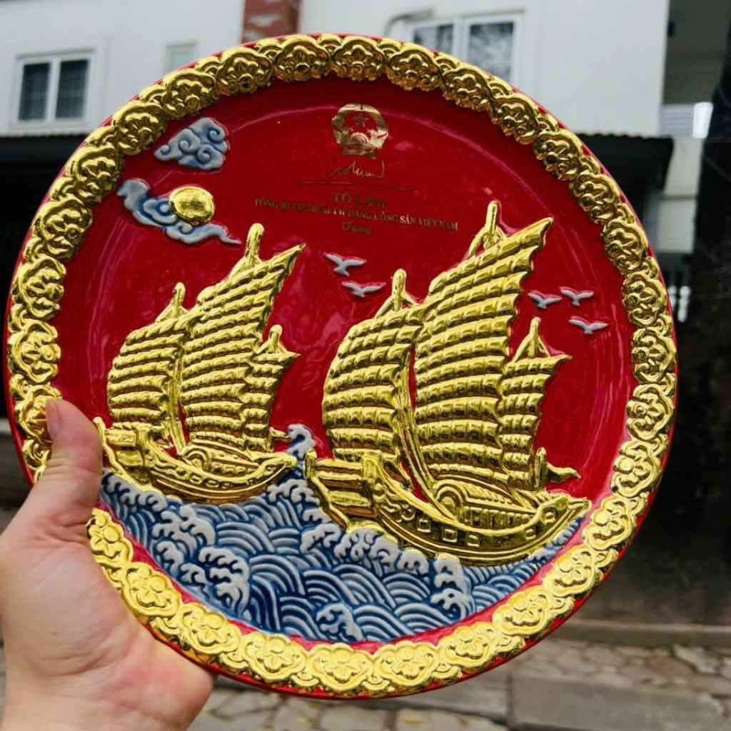  Đĩa Gốm In Tổng Bí Thư Tô Lâm gốm sứ Bát Tràng dát vàng 24k BKCEVN-10249 