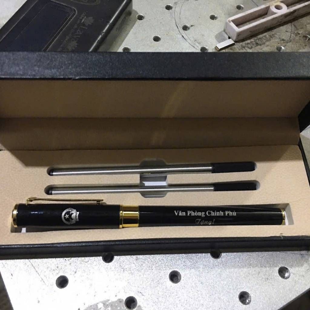  Bút Ký Văn Phòng Quốc Hội Tặng - Quà Tặng Cao CấpBKFAVN-9388 