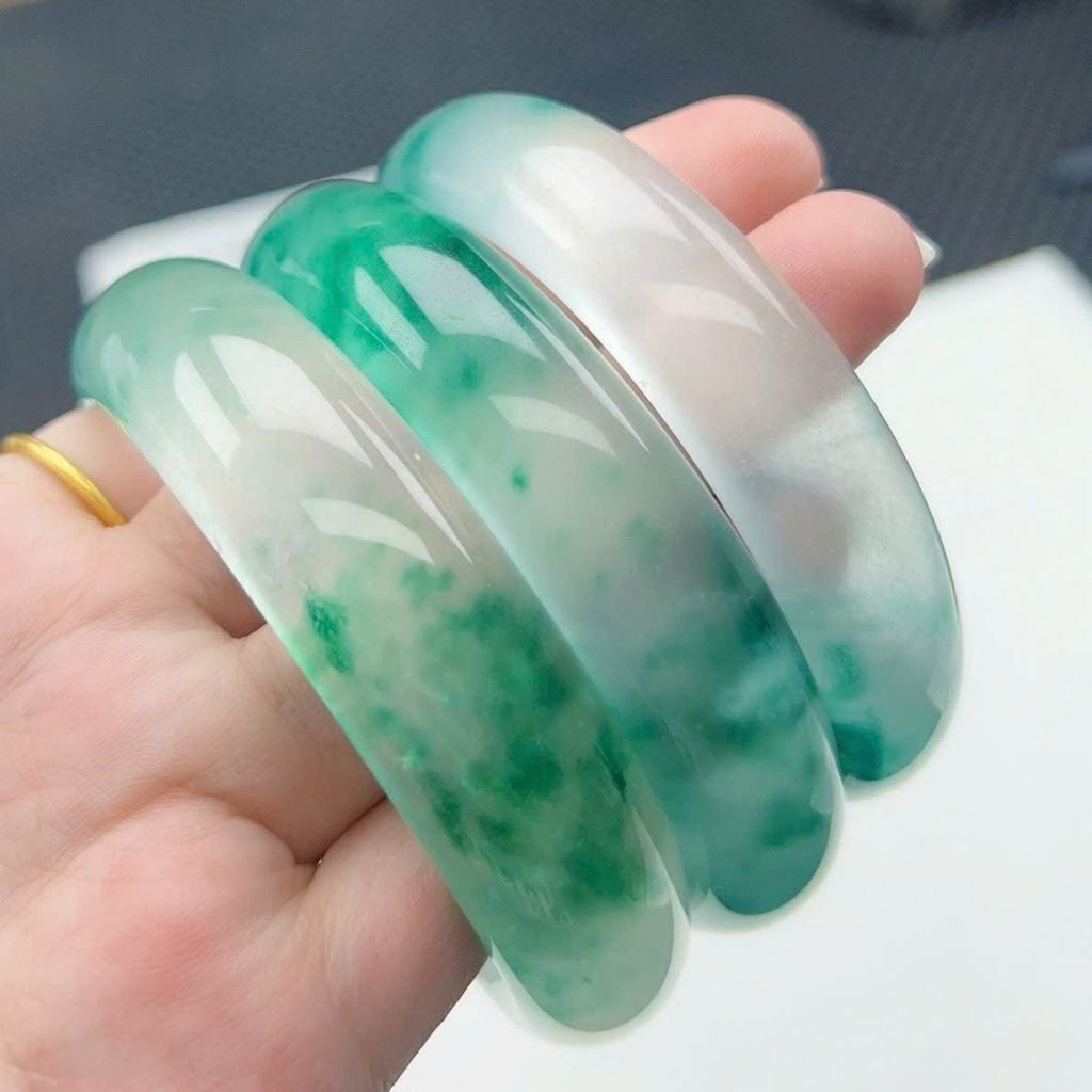  Vòng tay ngọc bích cẩm thạch phiêu hoa BKJECN-9520 