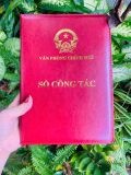  Quà tặng sếp thăng chức - Sổ tay công tác logo Quốc huy Việt Nam 