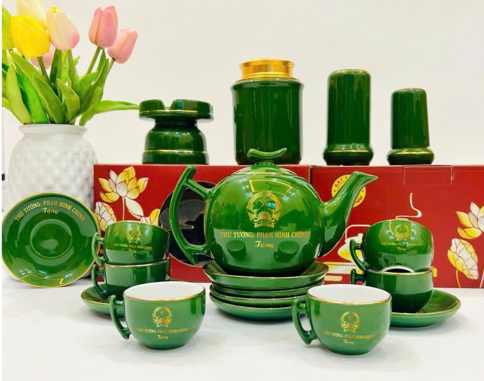  Bộ ấm chén thủ tướng chính phủ Pham Minh Chinh 650ml BKCEVN-8113 