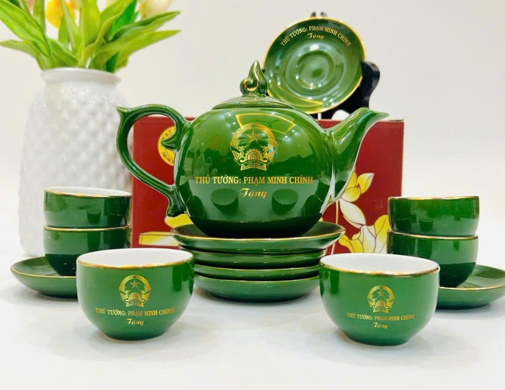  Bộ ấm chén thủ tướng chính phủ Pham Minh Chinh 650ml BKCEVN-8113 
