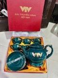  Bộ ấm chén in logo Đài truyền hình Việt Nam VTV men xanh lục vẽ vàng BKCEVN-8133 