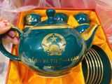  Bộ ấm chén Tổng Bí thư Tô Lâm màu xanh vẽ vàng in logo BKCEVN-8125 