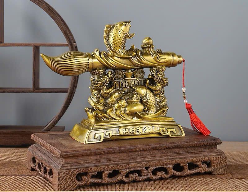  Bút thư pháp phong thủy bằng đồng đúc 