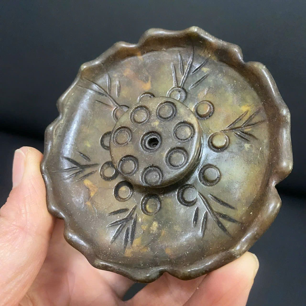  Lư Trầm Ngọc Cổ 