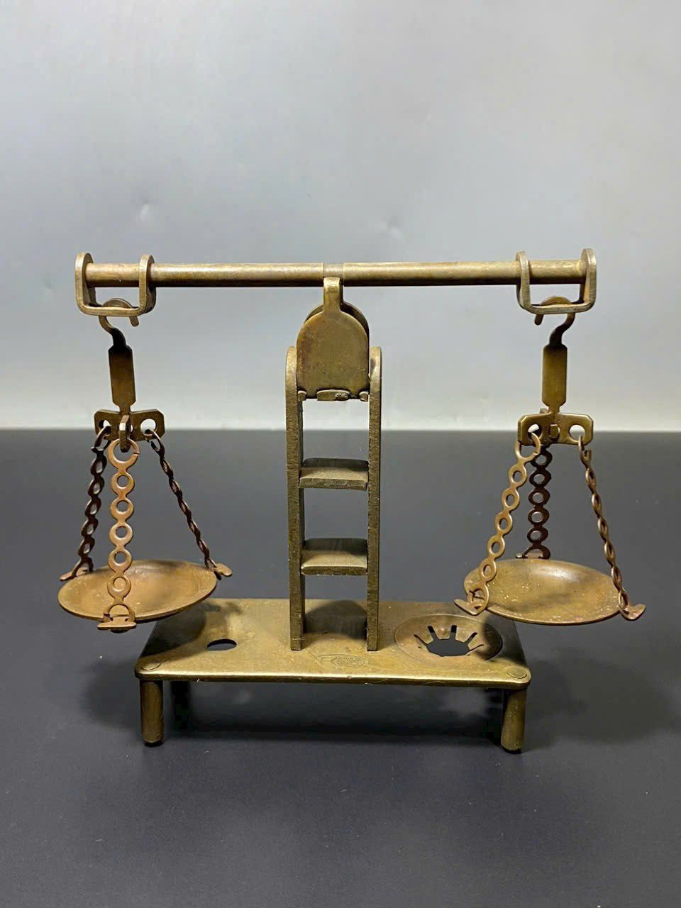  Cân Cổ Bằng Đồng Decor Cao Cấp BKMECN-9310 