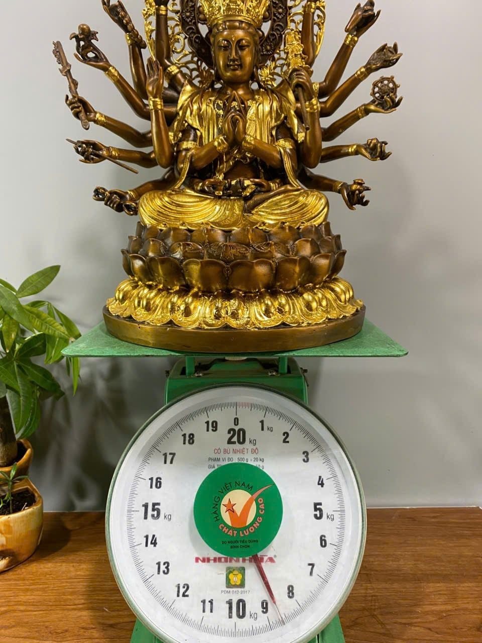  Tượng Phật Chuẩn Đề Dát Vàng BKMECN-9360 