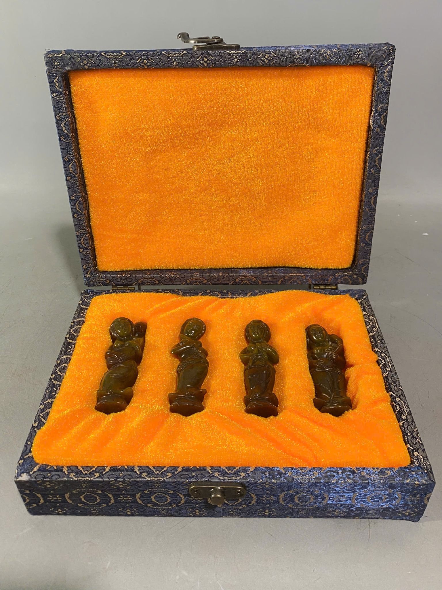  Tượng Cầm Kỳ Thi Họa BKCEVN-8254 